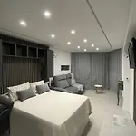 Luxury Piscis דירה